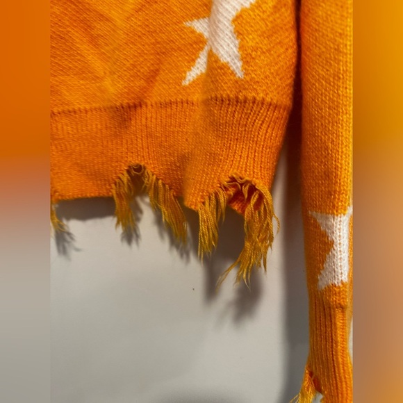 Zaful Star Print Cropped Chewed Hem Sweater Orange and White LongSleeve One Size - Picture 14 of 15